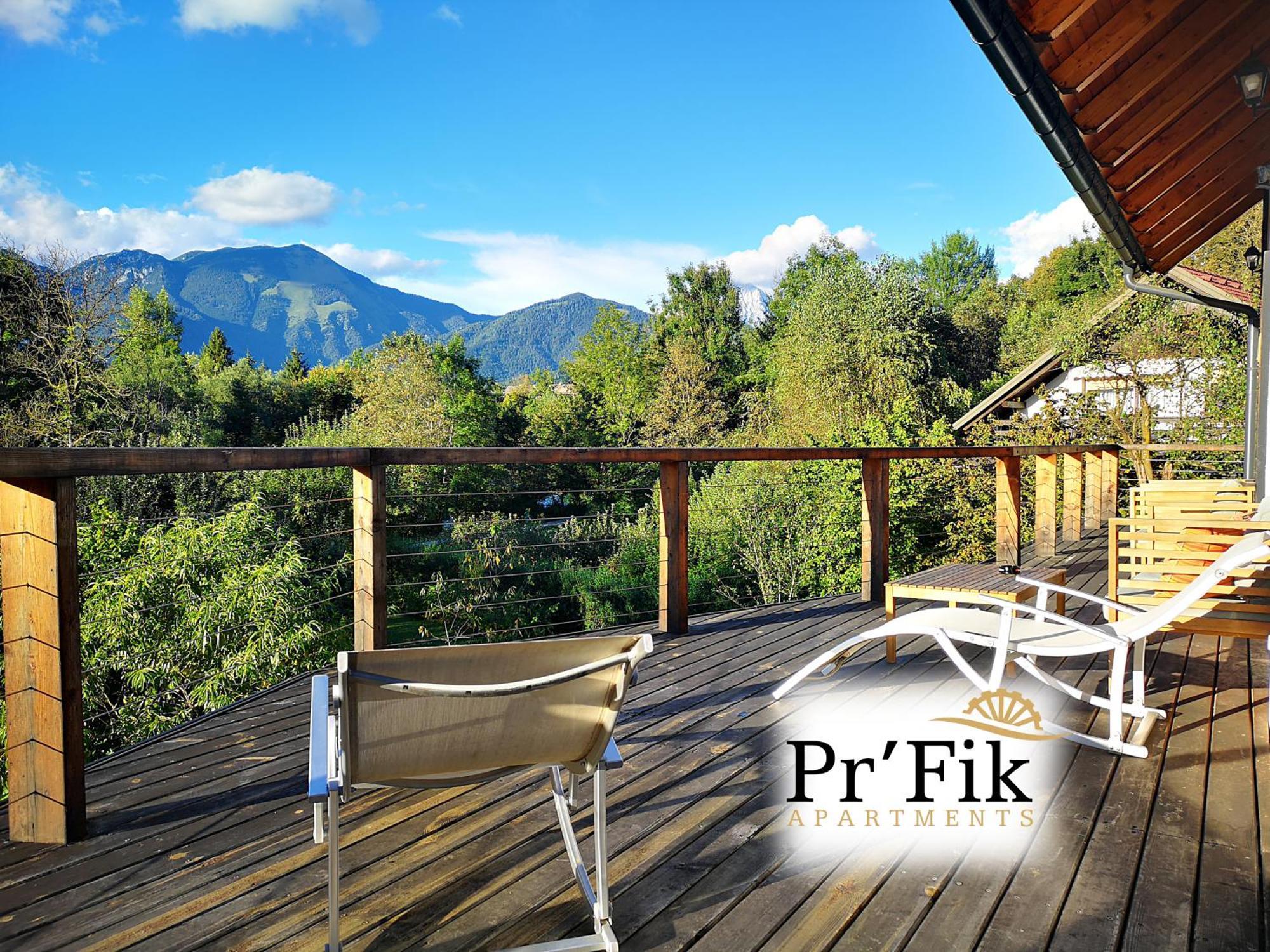 Pr'Fik Apartments Kranj Exterior foto