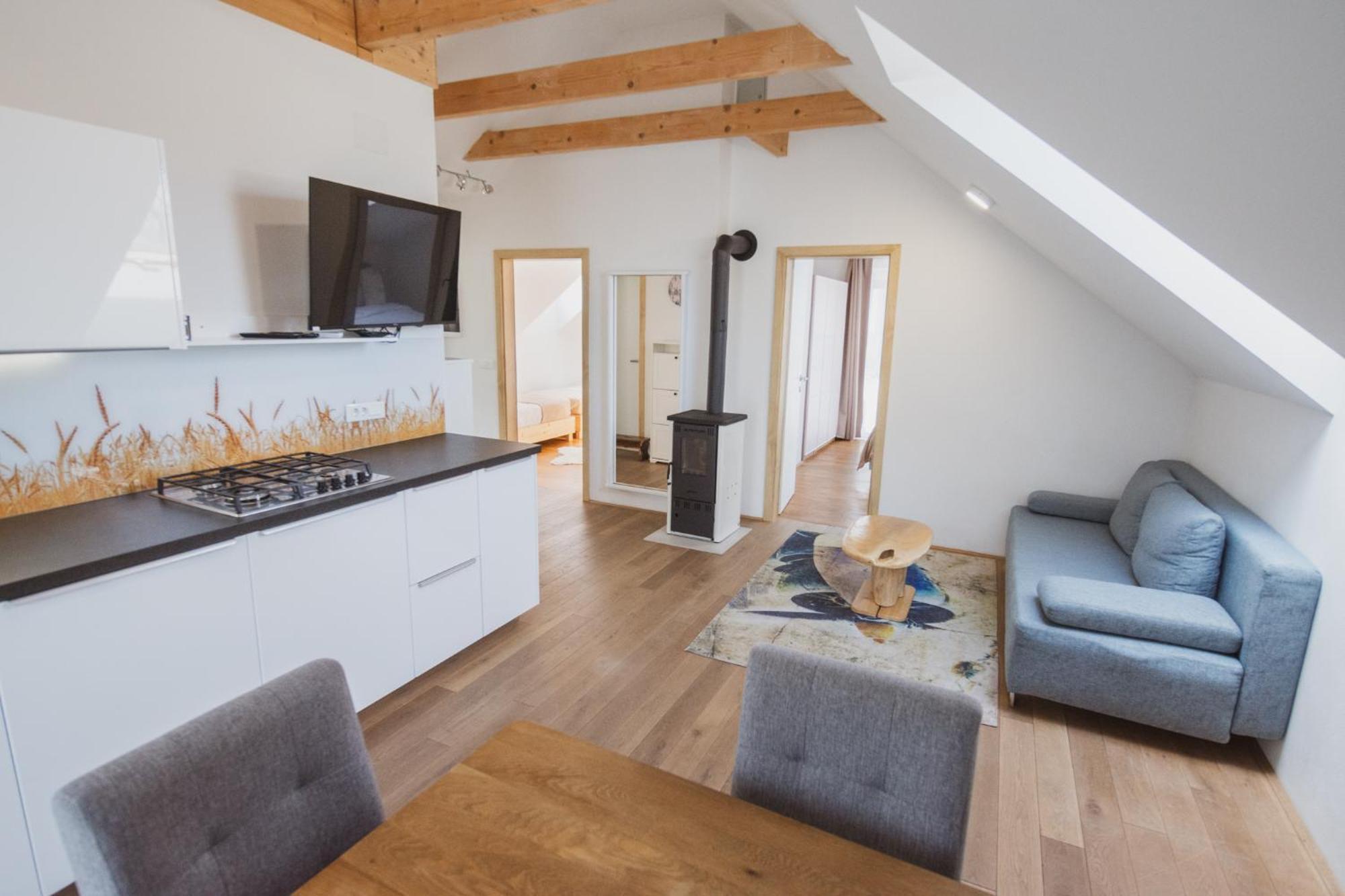 Pr'Fik Apartments Kranj Habitación foto