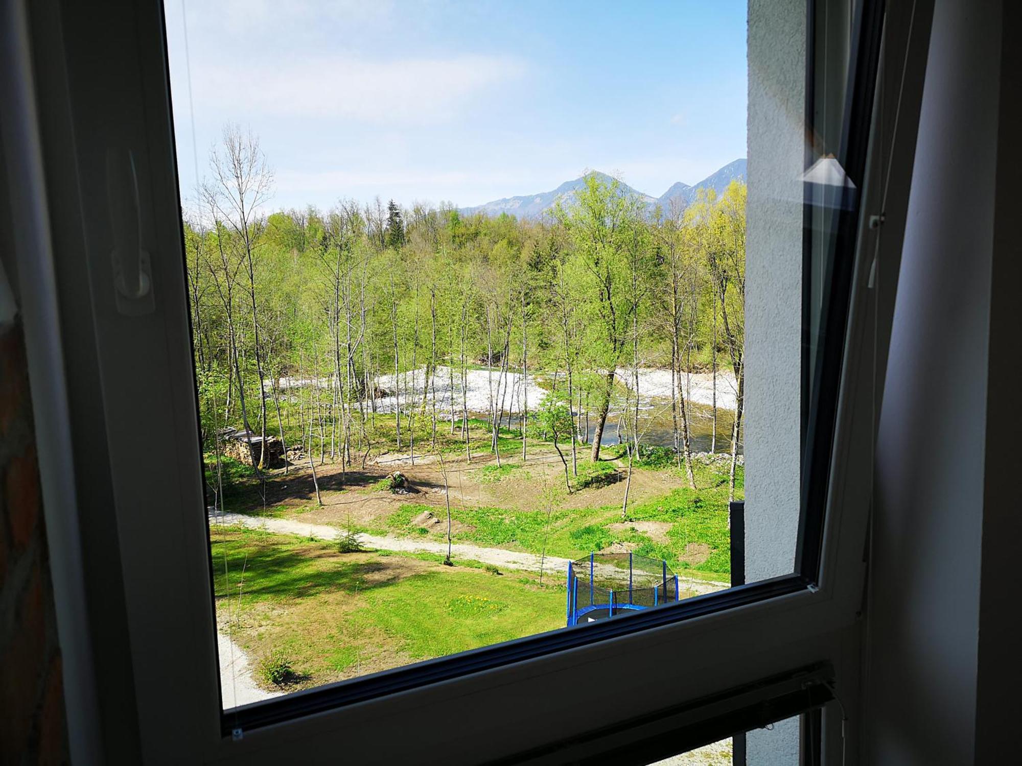 Pr'Fik Apartments Kranj Habitación foto
